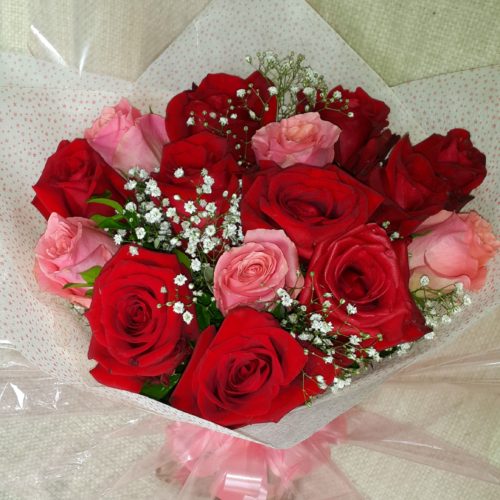 Red,Pink Roses with Gypsophilia