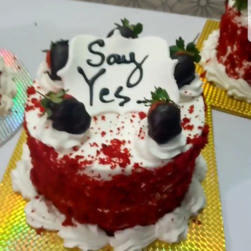 Red Velvet Cake- 750grams