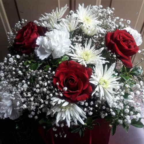 Roses and Carnation Mix Bag