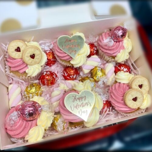 Valentine Cakes- Vanilla Strawberry Cream Cupcakes
