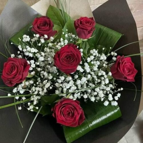 Sparkling Six- Roses and Gypso Bouquet